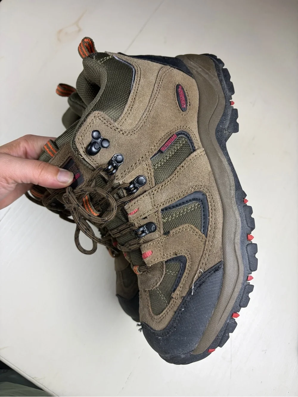 RedHead Olive Green & Brown Men’s Hiking Boots